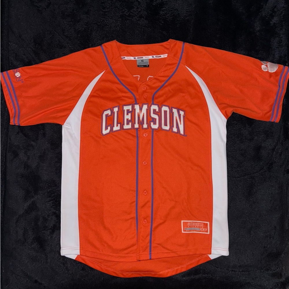Clemson Tigers Colosseum Jersey
-Size Large